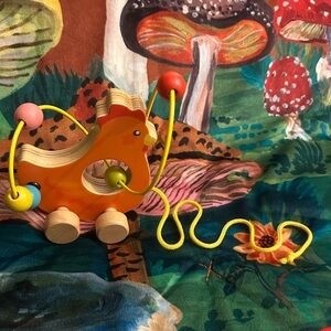 Janod Mini Looping Wooden Chicken Bead Maze Pull Toy Like New
